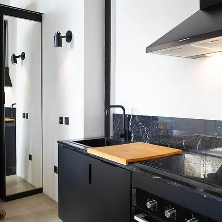 Beautiful Stylish Next To Downtown B-crrb Apartment Malaga