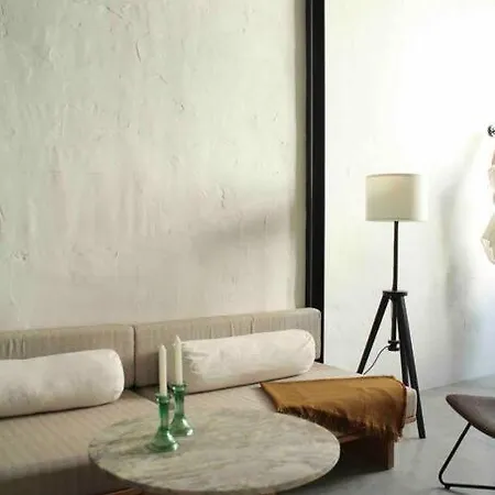 Beautiful Stylish Next To Downtown B-crrb Apartment