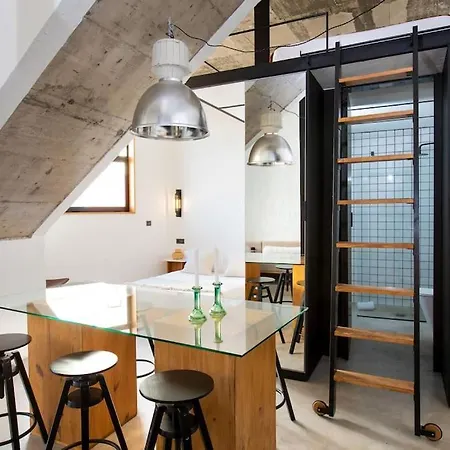 Beautiful Stylish Next To Downtown B-crrb Apartment